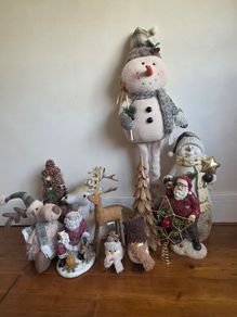 Christmas Decorations & Statues