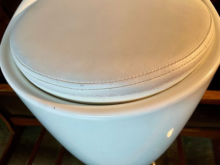Wenko Rare Y2K Storage Stool Seat with White Faux Leather Lid