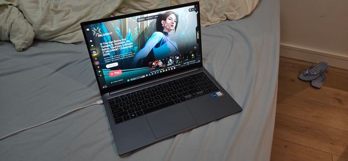 Samsung Galaxy Book4 | Intel i5 13th Gen | 16GB RAM | 512GB SSD | Windows 11