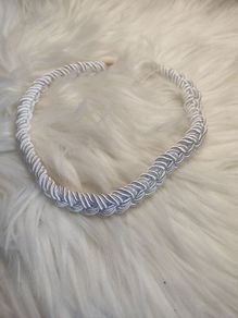 necklace cream