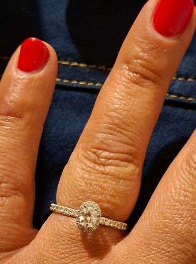 18 ct Diamond ring size Q