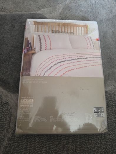 white single duvet cover