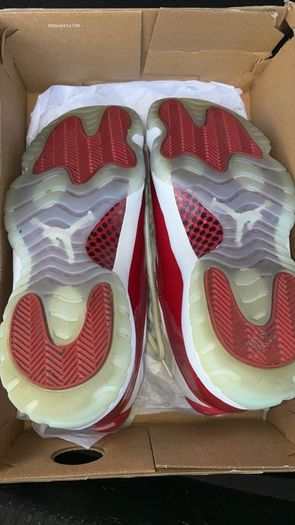 Jordan 11 cherry