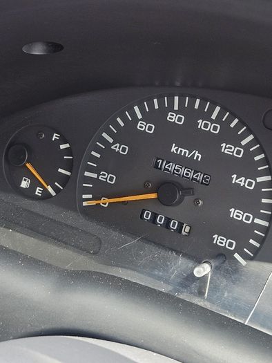 1995 Nissan Serena