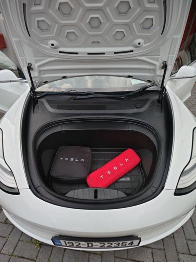 Tesla Model 3 2019