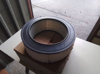 Leyland Roadrunner Air Filter.