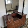 Suite of furniture (7 items) Image 6
