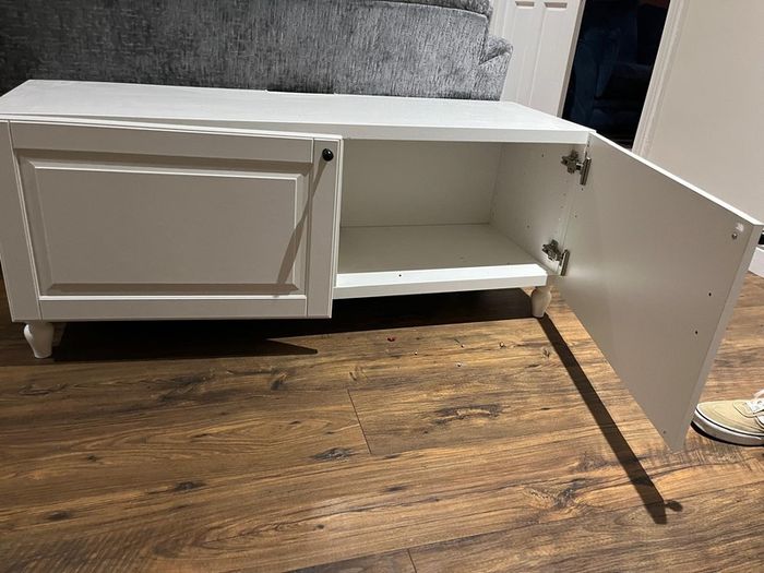 Cabinet Tv Stand