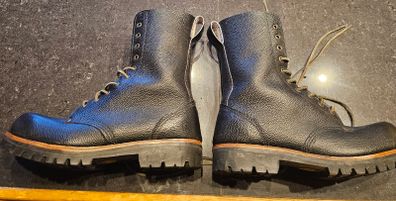 William Lennon custom made work boots size 8