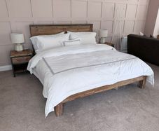 Bedroom Furniture Set Bed Frame, 2 Bedside Units & 7-Drawer Dresser with Mirror Excellent Condition