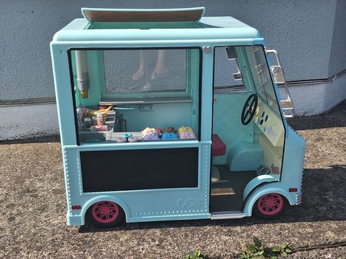 Our Generation Sweetstop Ice Cream Truck