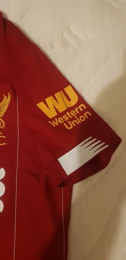Liverpool Jersey Age 9-10 (Official Jersey)