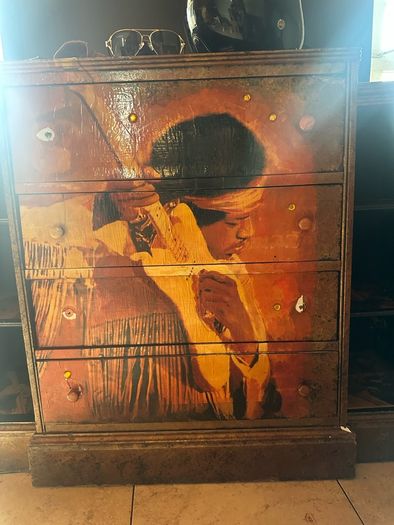 Jimi Hendrix '70's writing bureau.