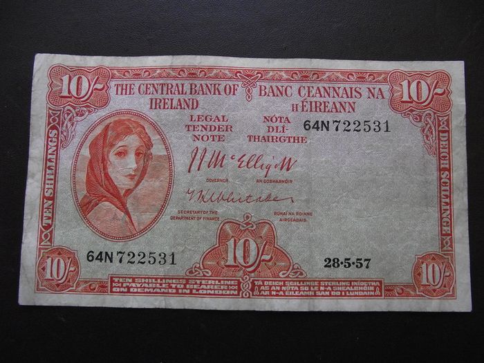 The Central Bank of Ireland. Lady Lavery 10 shillings (1957) #2