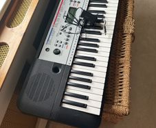 Yamaha electric keyboard
