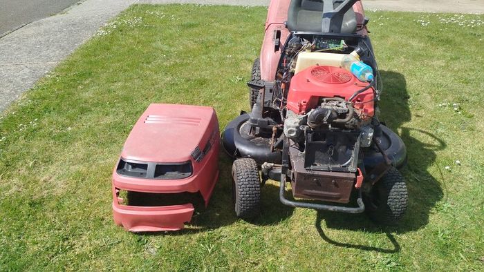 Ride on mower