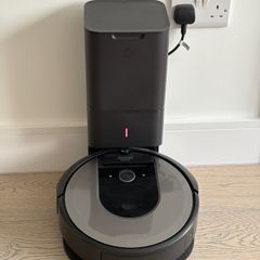 iRobot Roomba i7+ with Self-Emptying Clean Base Smart Mapping Top Model