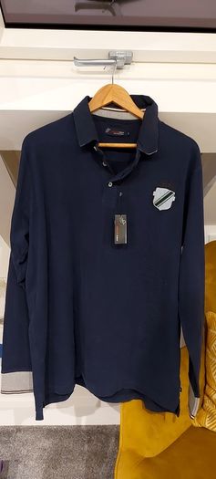 men navy top, brand new, XL