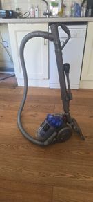 Dyson DC26 Vacuum Cleaner