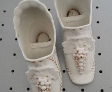 Vintage Ceramic Souvenir or Trinket Shoes