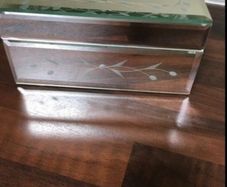 Jewellery box