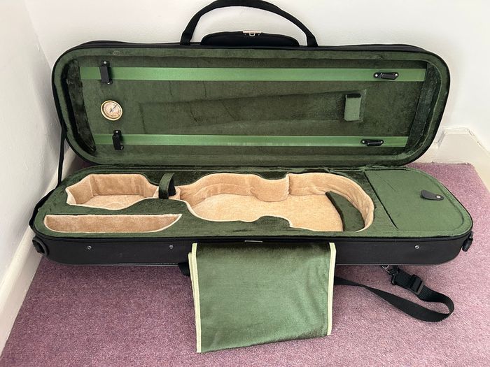 Violin case 4/4 Full size
