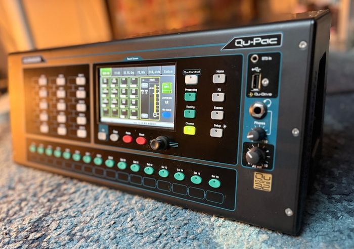 Allen & Heath QuPac Mixer
