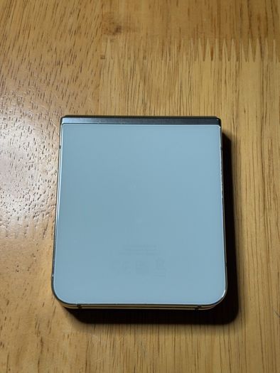 Samsung Galaxy Z Flip 5 (512gb)