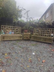 Rustic Planter Trellis