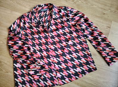 Ladies Shirt  Size 16
