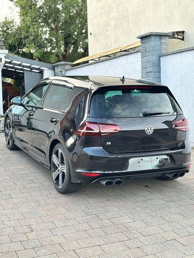 2014 Volkswagen Golf R