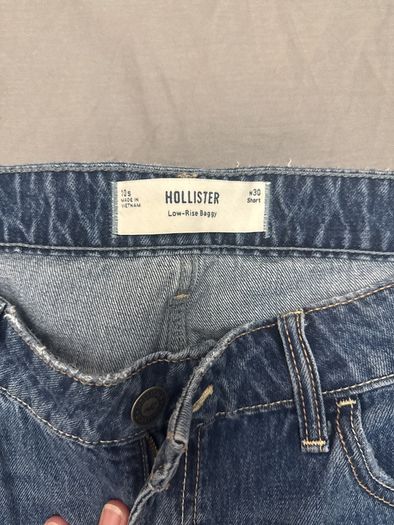 Hollister jeans