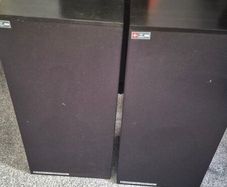 Speakers Hitachi