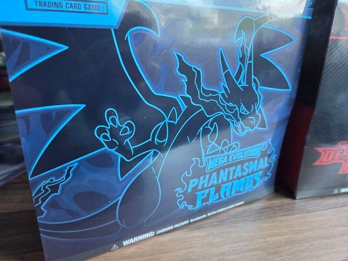 Pokemon ETB Bundle - Destined Rivals Phantasmal flames
