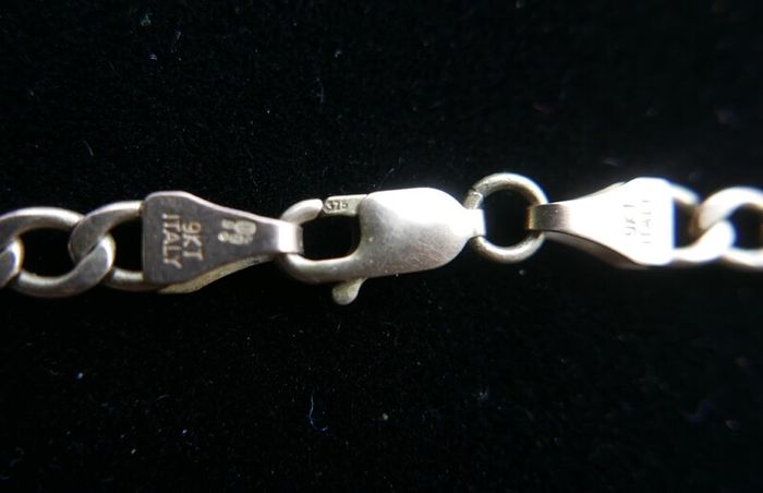 Vintage Solid Gold Curb Link Necklace in 9Ct Gold 375 - 18,5 inch  -  5,35g