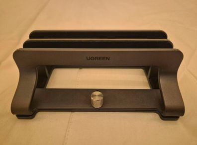 Dual laptop stand