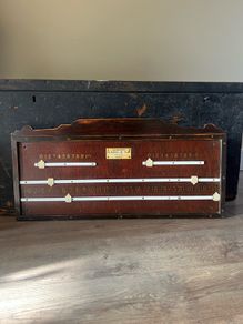 Vintage Long & Co, Cork Snooker/Billiards Scoreboard