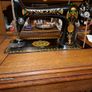 Vintage Sewing Machine 1930 Singer 66 Image 3
