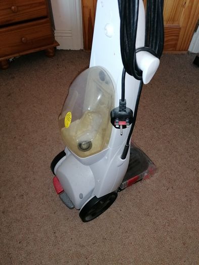 Bissell Carpet washer