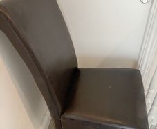 Dining room chair