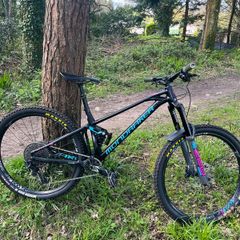 Mondraker Foxy XR 29 Medium Enduro Bike