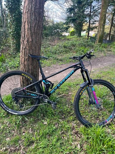 Mondraker Foxy XR 29 Medium Enduro Bike