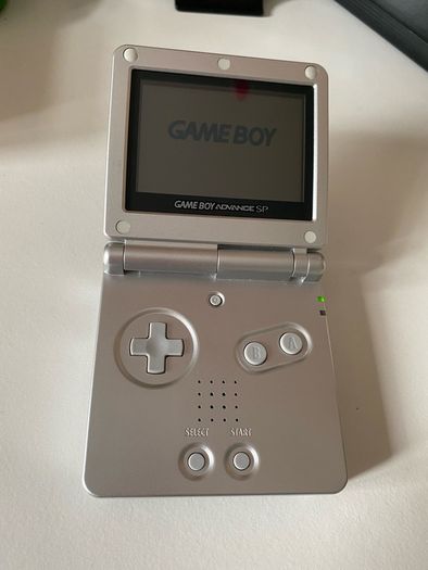 Game Boy Advance SP