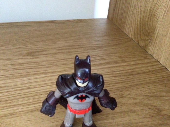 Imaginext DC Super Friends Flashpoint Thomas Wayne as Batman Figure RARE