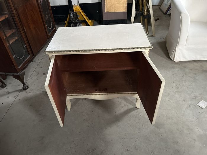 Vintage storage press