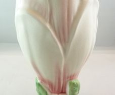 Vintage SylvaC Pottery Magnolia Vase #3217. 8 Inches Tall. Excellent Condition