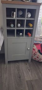 Wine cabinet