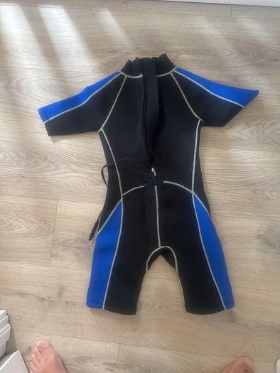 wetsuit age 6-7