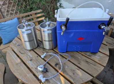 2 x 5L portable Mini Kegs