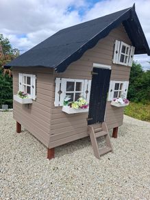 Kids playhouse